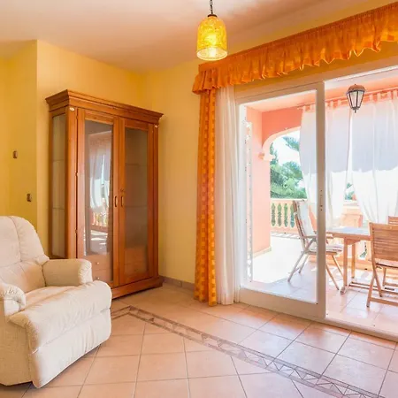Lu&cia Candado Villa Málaga